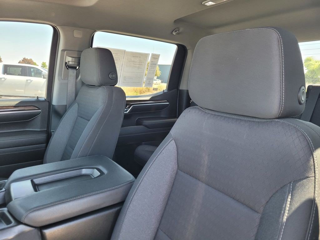 Used 2023 GMC Sierra 1500 SLE AWD/4WD image 16