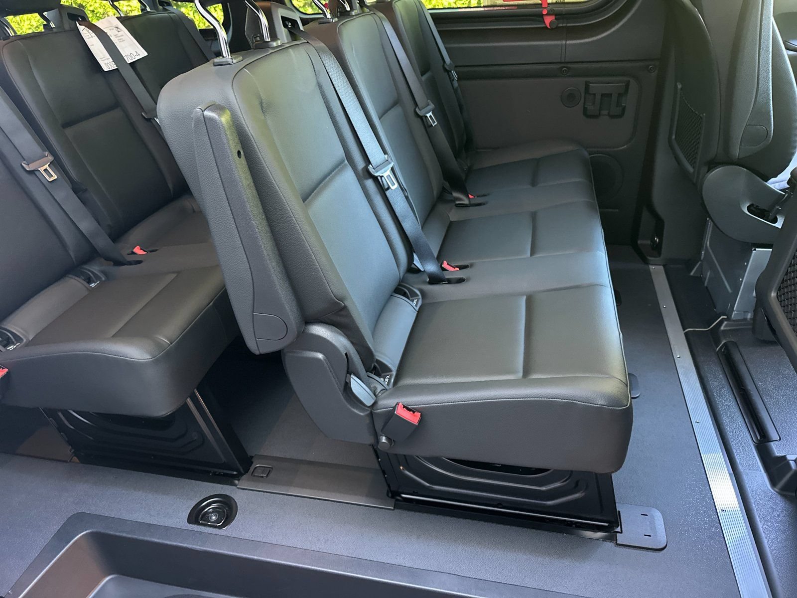 Used 2025 Mercedes-Benz Sprinter 2500 image 12