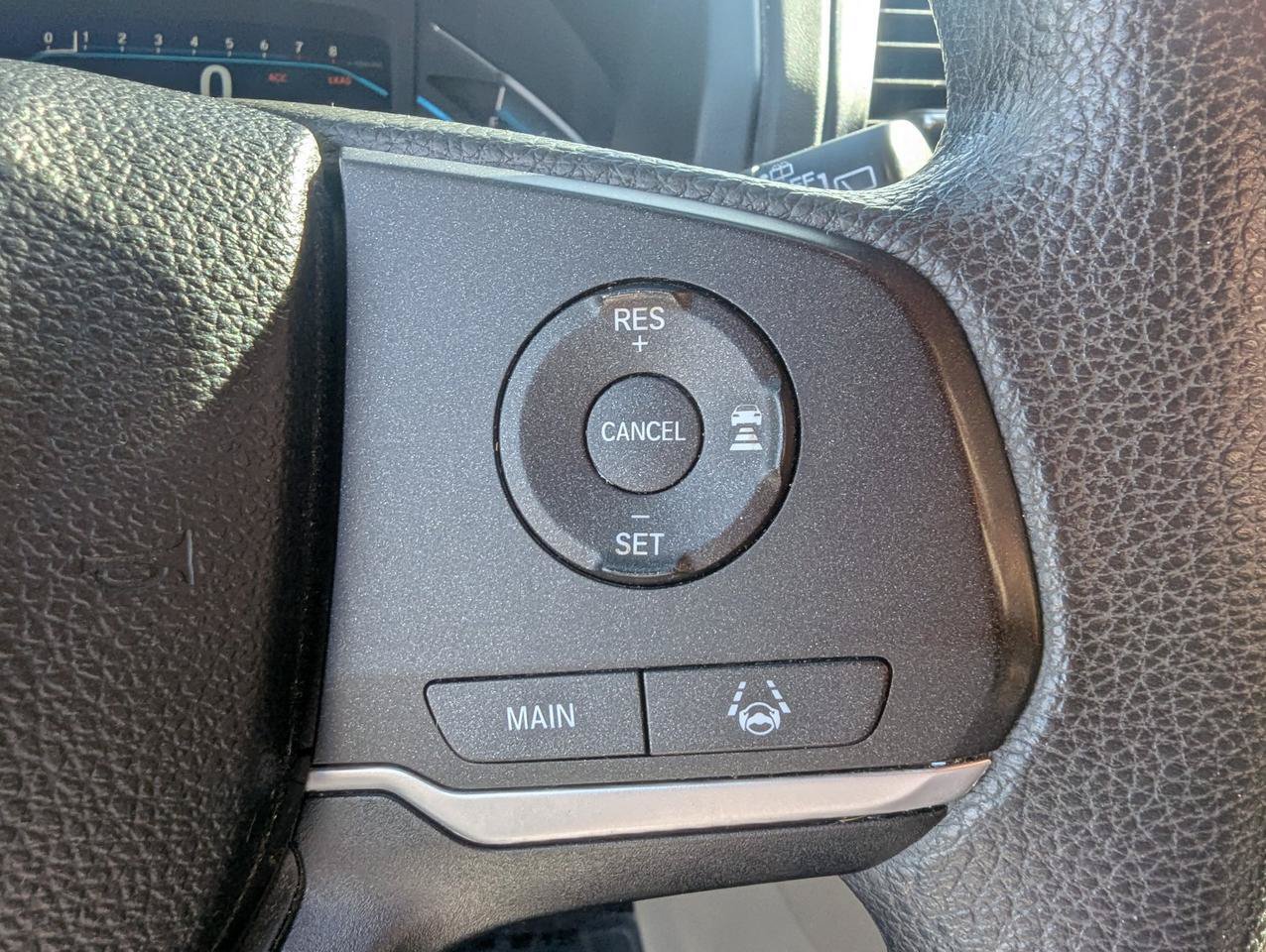 Used 2018 Honda Odyssey EX image 15