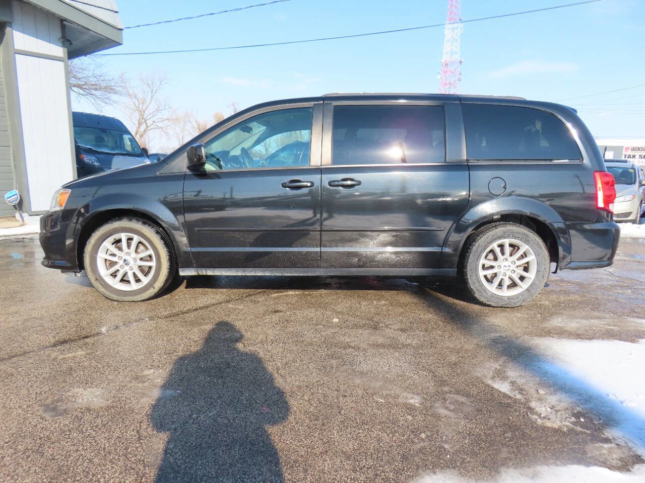Used 2016 Dodge Grand Caravan SXT image 8