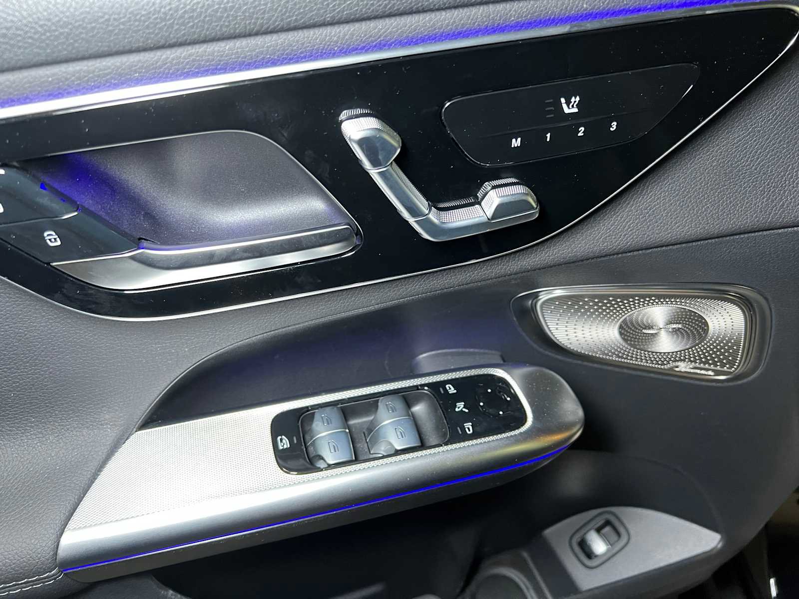 New 2025 Mercedes-Benz GLC 300 4MATIC image 19