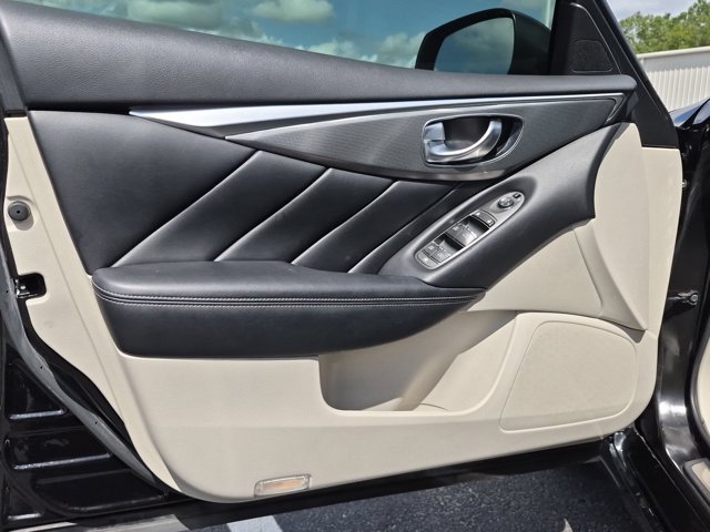 Used 2015 INFINITI Q50 AWD w/ Moonroof Package image 28