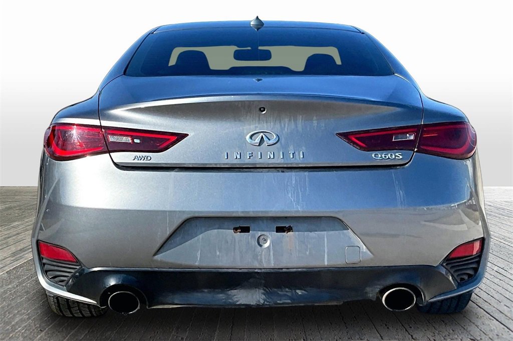 Used 2017 INFINITI Q60 3.0t Sport image 7