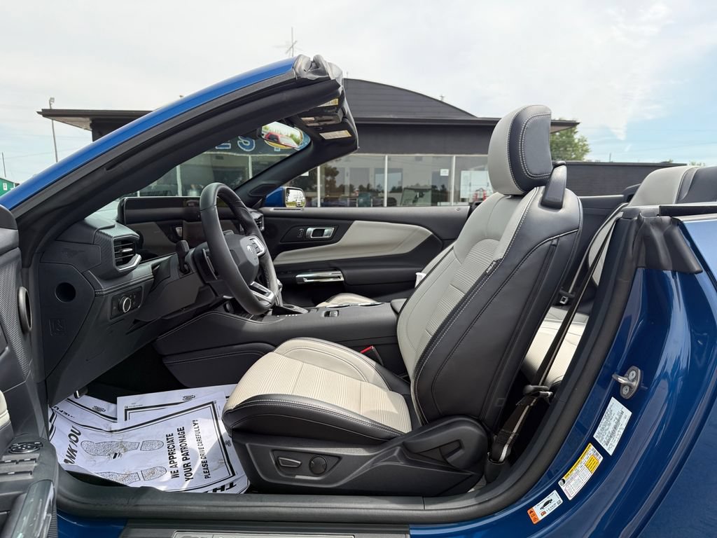 Used 2024 Ford Mustang GT Premium RWD image 40