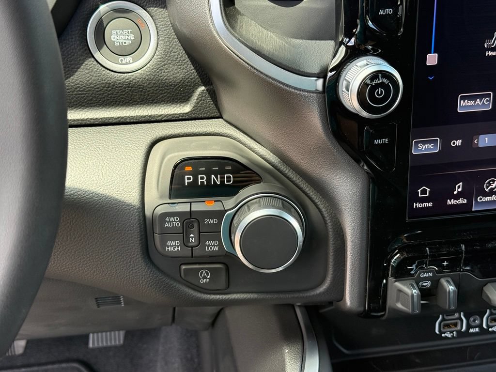 New 2026 RAM 1500 Big Horn AWD/4WD image 21