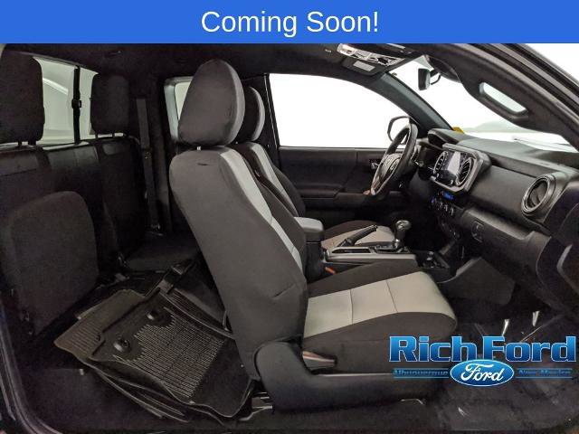 Used 2022 Toyota Tacoma TRD Off-Road image 25