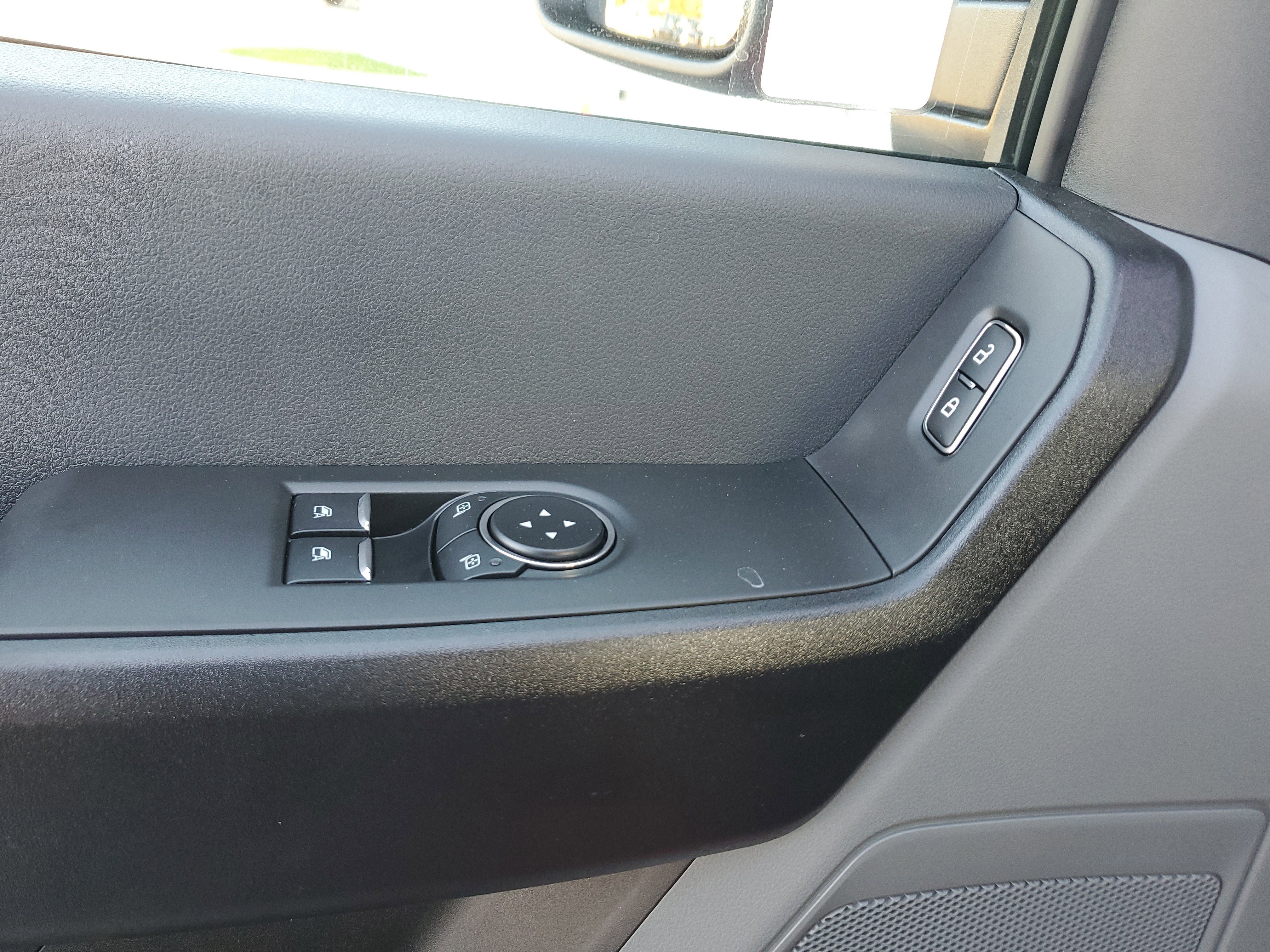 New 2026 Ford F350 XL w/ XL Chrome Package image 13