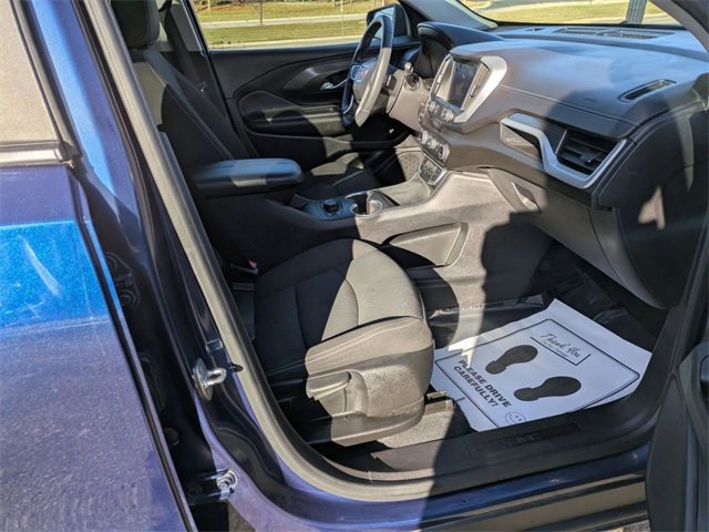 Certified 2022 GMC Terrain SLE w/ Driver Convenience Package image 27