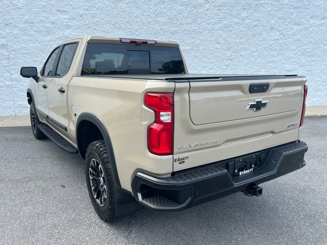 Used 2022 Chevrolet Silverado 1500 ZR2 w/ Technology Package image 6