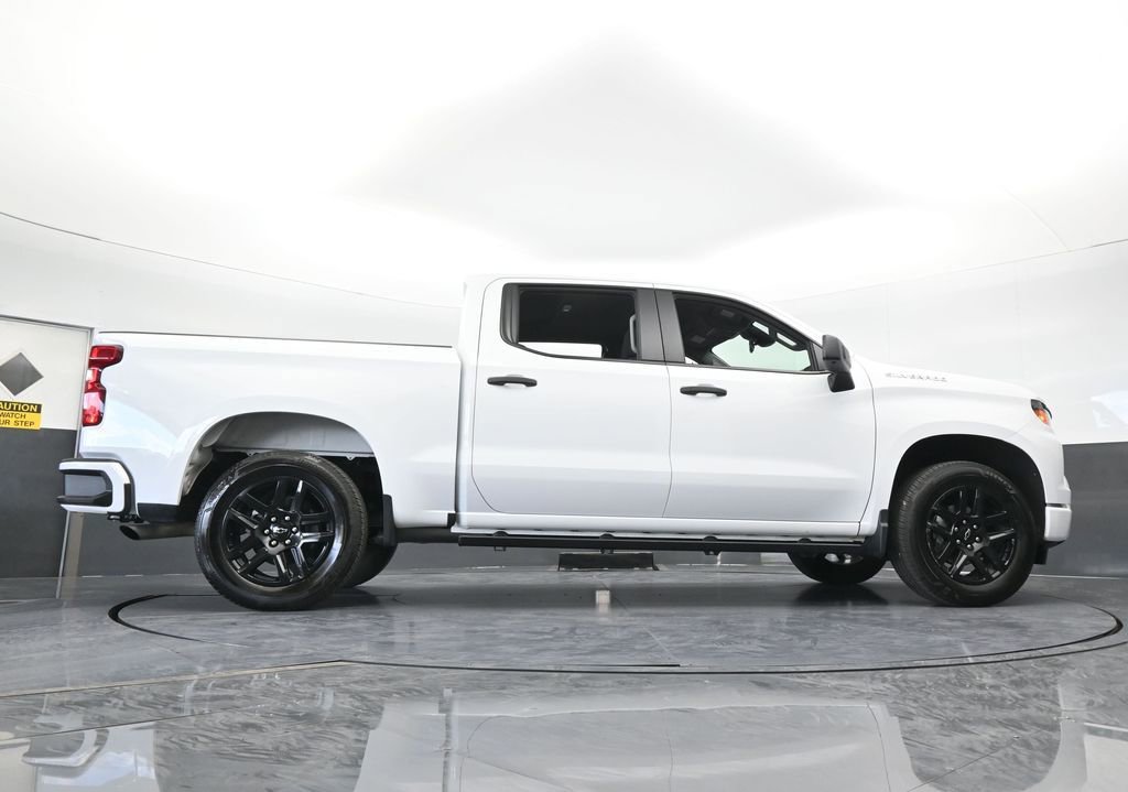 Used 2025 Chevrolet Silverado 1500 Custom image 64