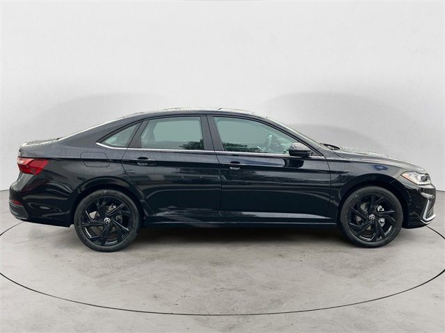 New 2026 Volkswagen Jetta SE image 6