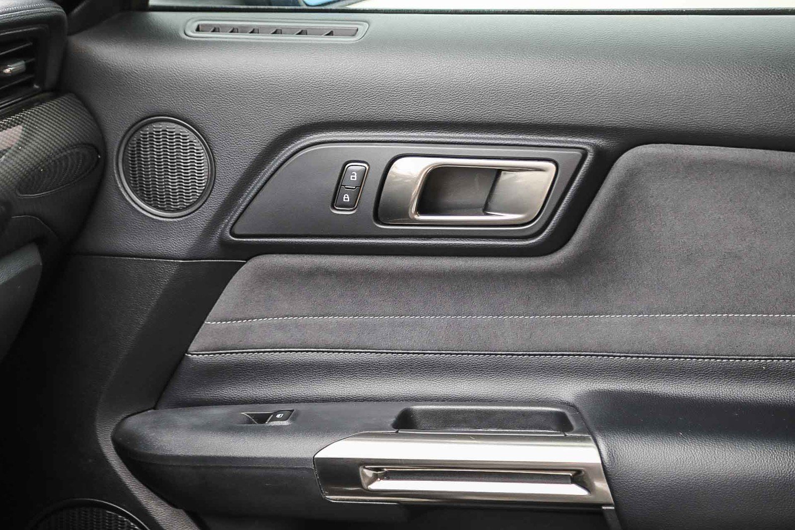 Used 2020 Ford Mustang Shelby GT350 image 21