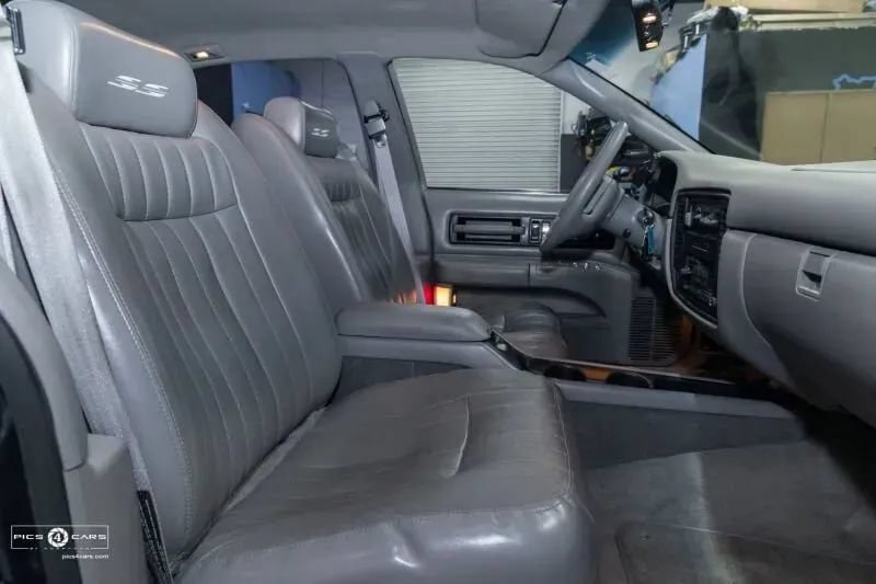 Used 1995 Chevrolet Impala SS RWD image 35