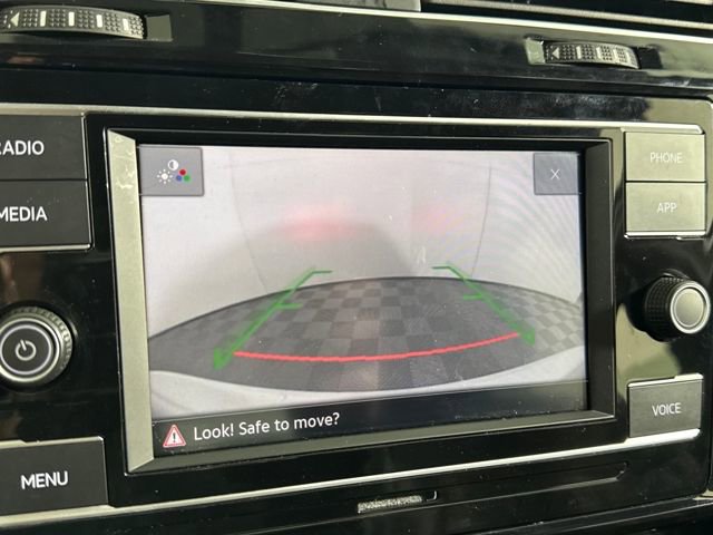 Used 2021 Volkswagen GTI S image 31