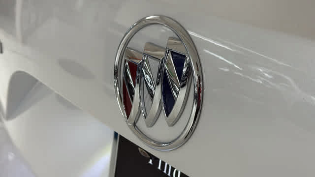 Used 2023 Buick Envision Avenir AWD/4WD image 8