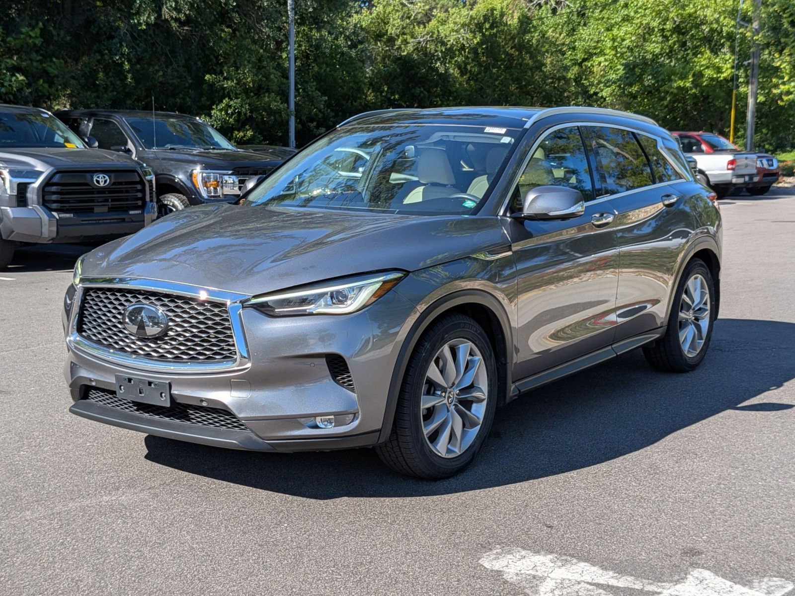 Used 2019 INFINITI QX50 Essential w/ Premium Heat Package AWD/4WD image 7