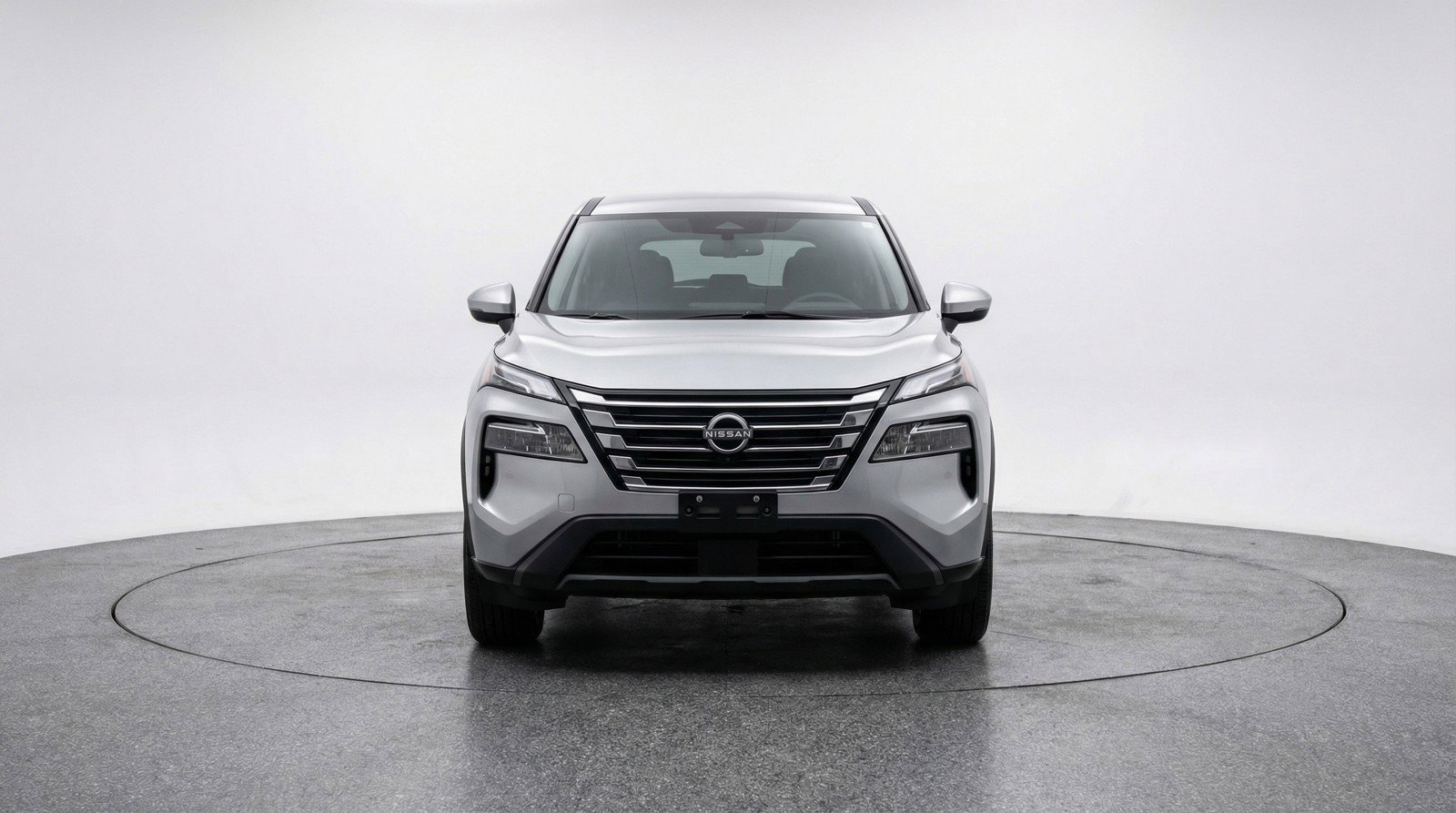 Used 2025 Nissan Rogue SV image 2