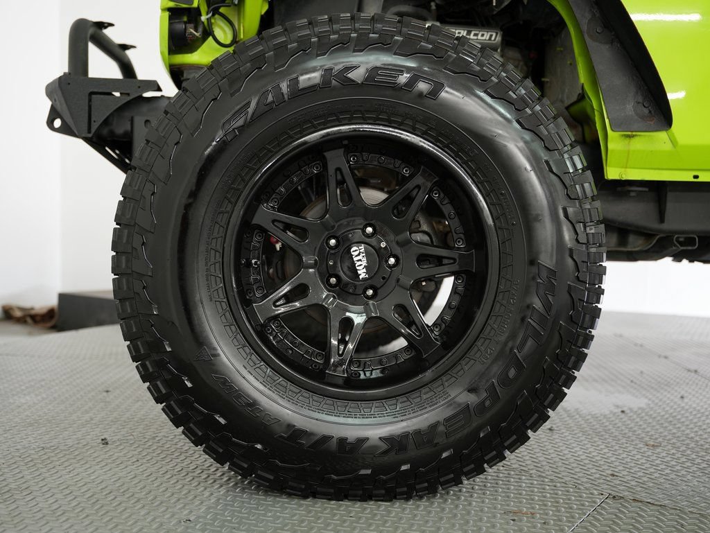 Used 2013 Jeep Wrangler Sport w/ Connectivity Group AWD/4WD image 38