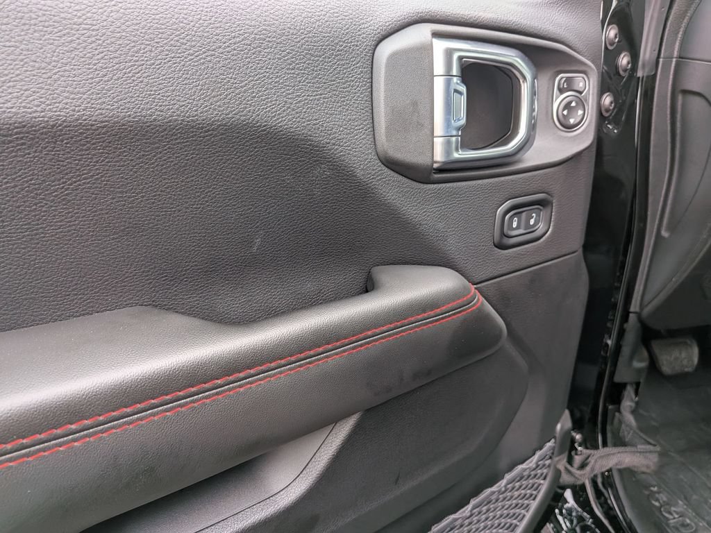 Used 2026 Jeep Wrangler Unlimited Rubicon AWD/4WD image 9