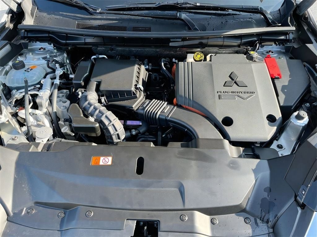 New 2025 Mitsubishi Outlander SEL image 36