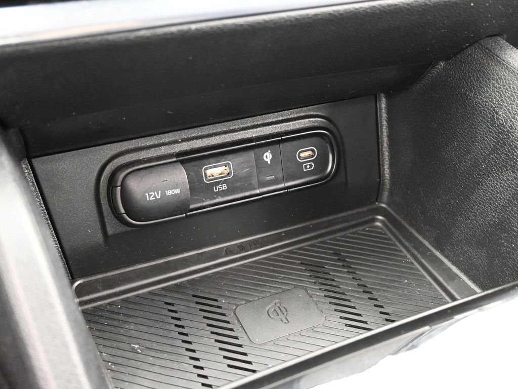 Used 2023 Kia Sportage EX image 25