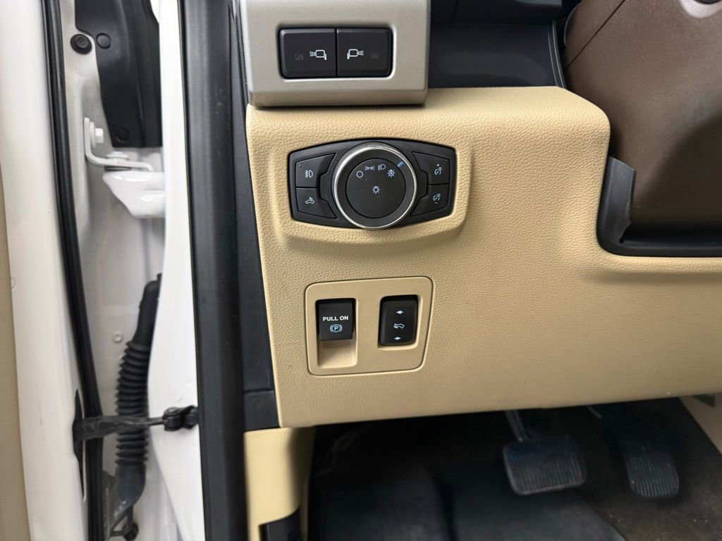 Used 2019 Ford F150 Lariat w/ Equipment Group 502A Luxury image 26