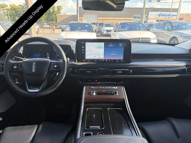 Certified 2025 Lincoln Aviator Reserve w/ Equipment Group 201A AWD/4WD image 15