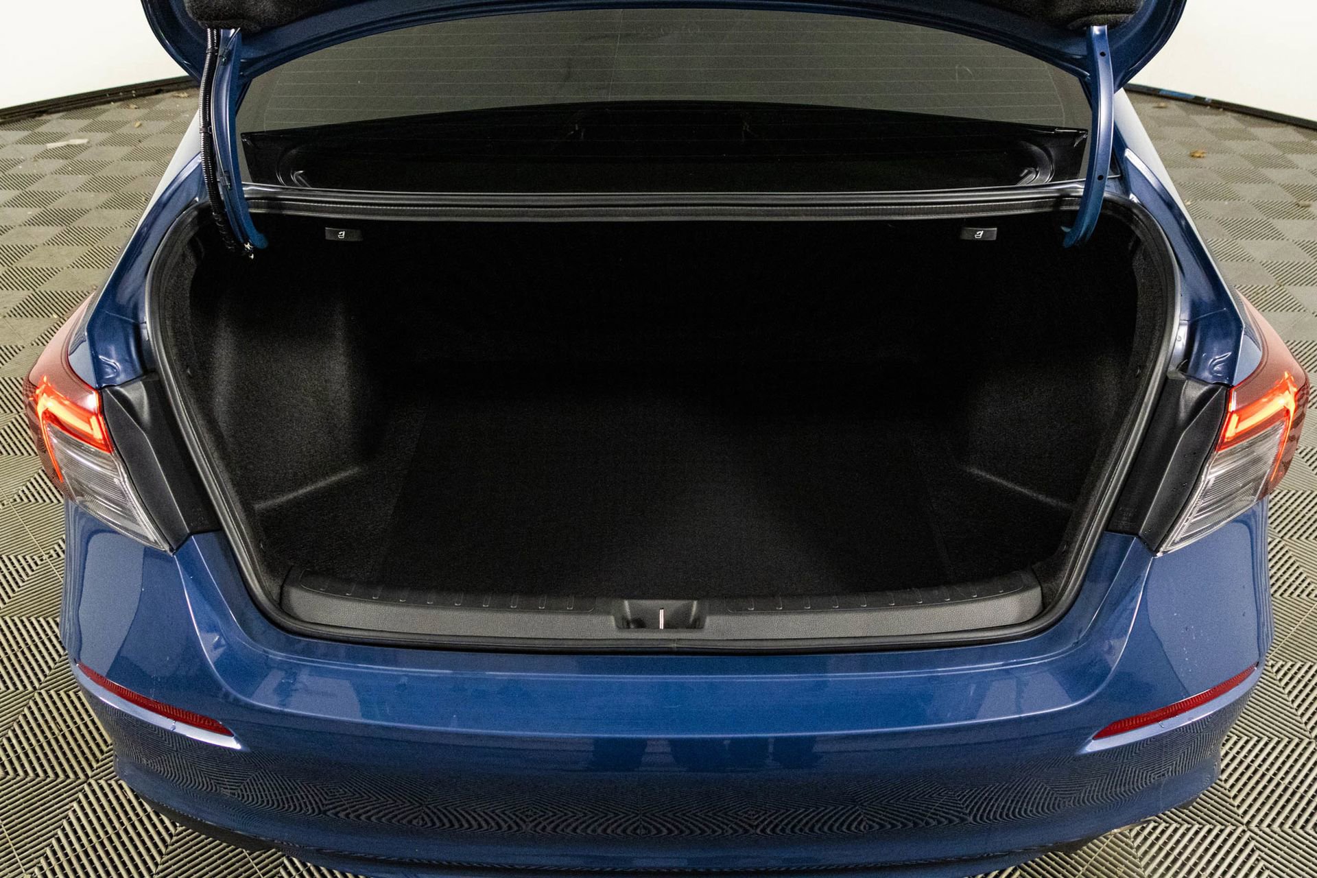 Used 2026 Honda Civic Sport image 33