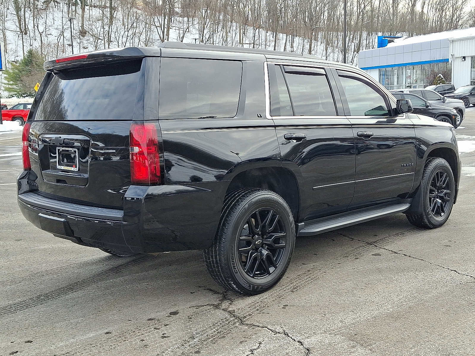 Used 2017 Chevrolet Tahoe LT w/ Luxury Package image 6