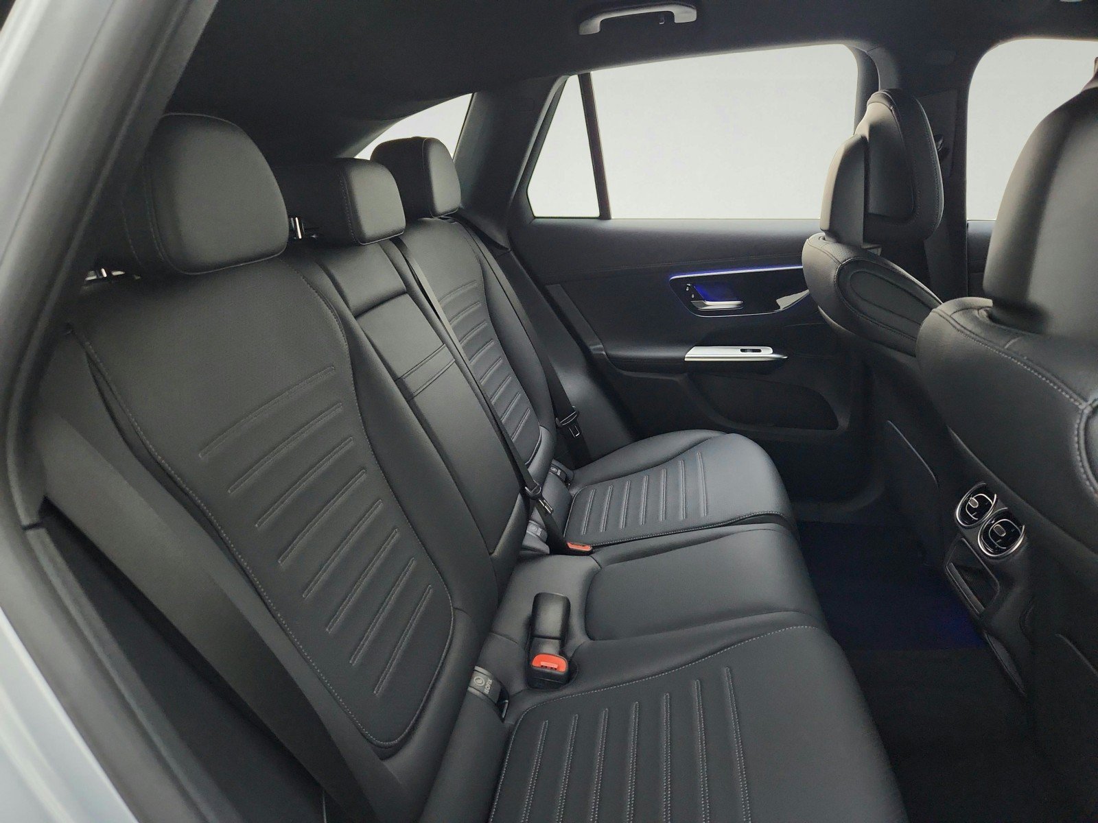 New 2026 Mercedes-Benz GLC 300 image 21