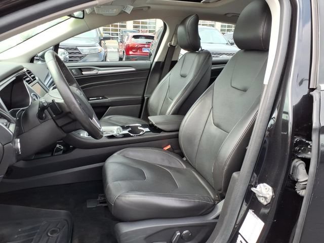 Used 2015 Ford Fusion Titanium FWD image 15
