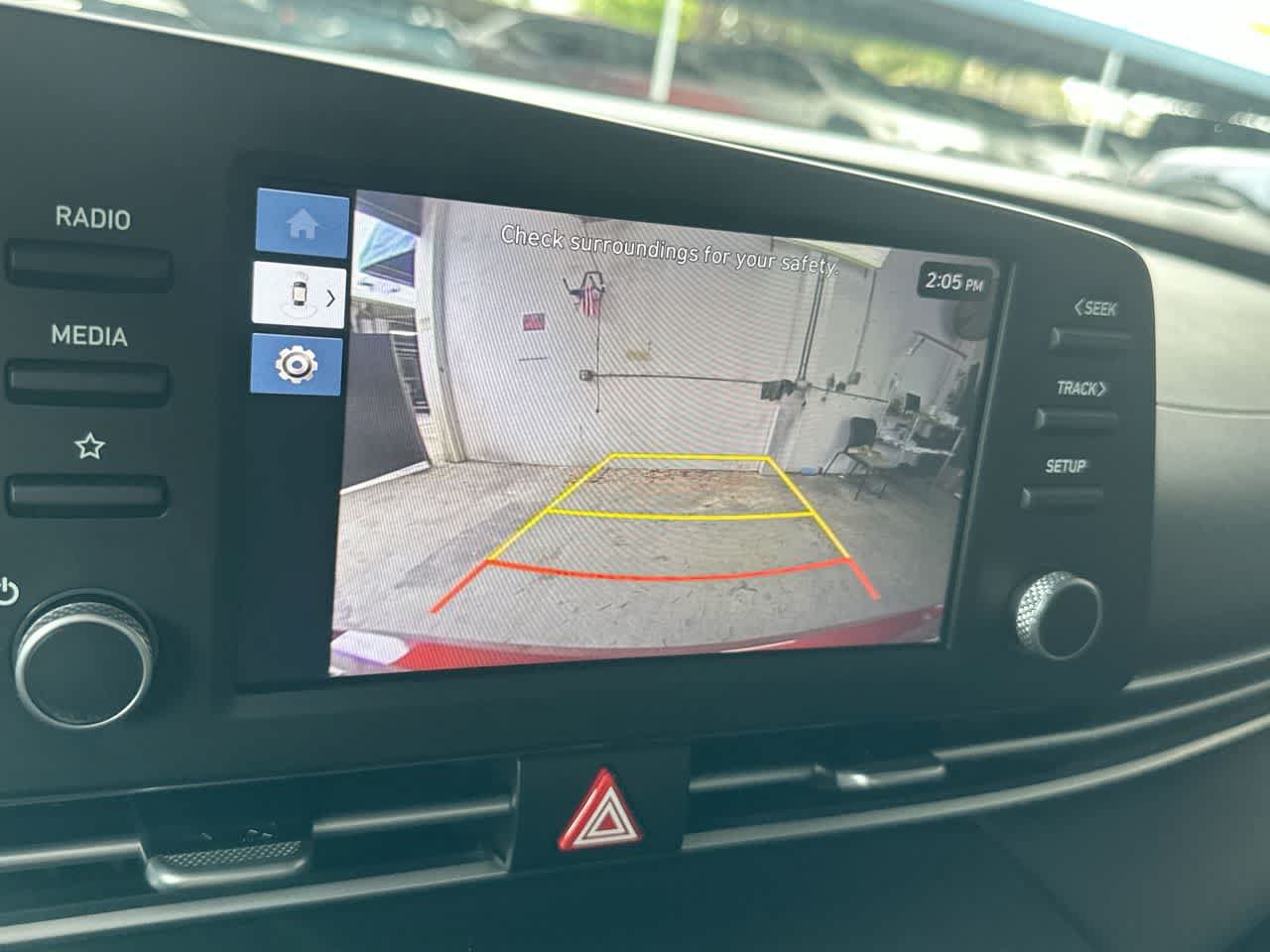 Used 2026 Hyundai Elantra SE FWD image 19