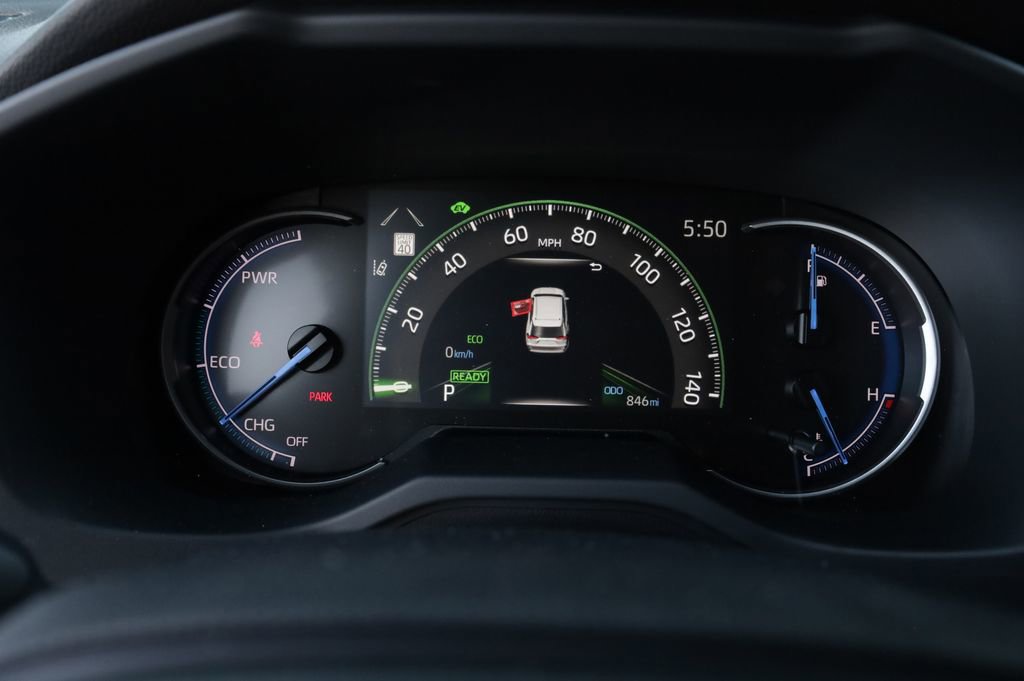 Used 2025 Toyota RAV4 LE image 18