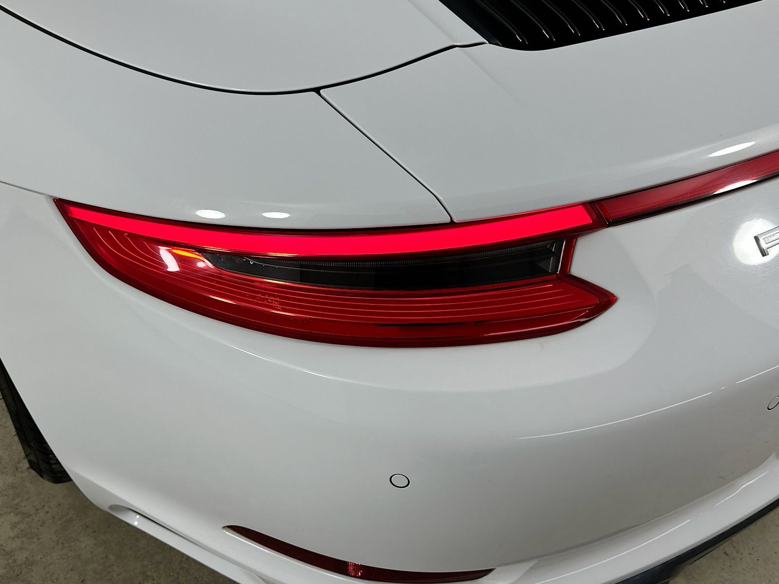 Used 2017 Porsche 911 Carrera 4S AWD/4WD image 11
