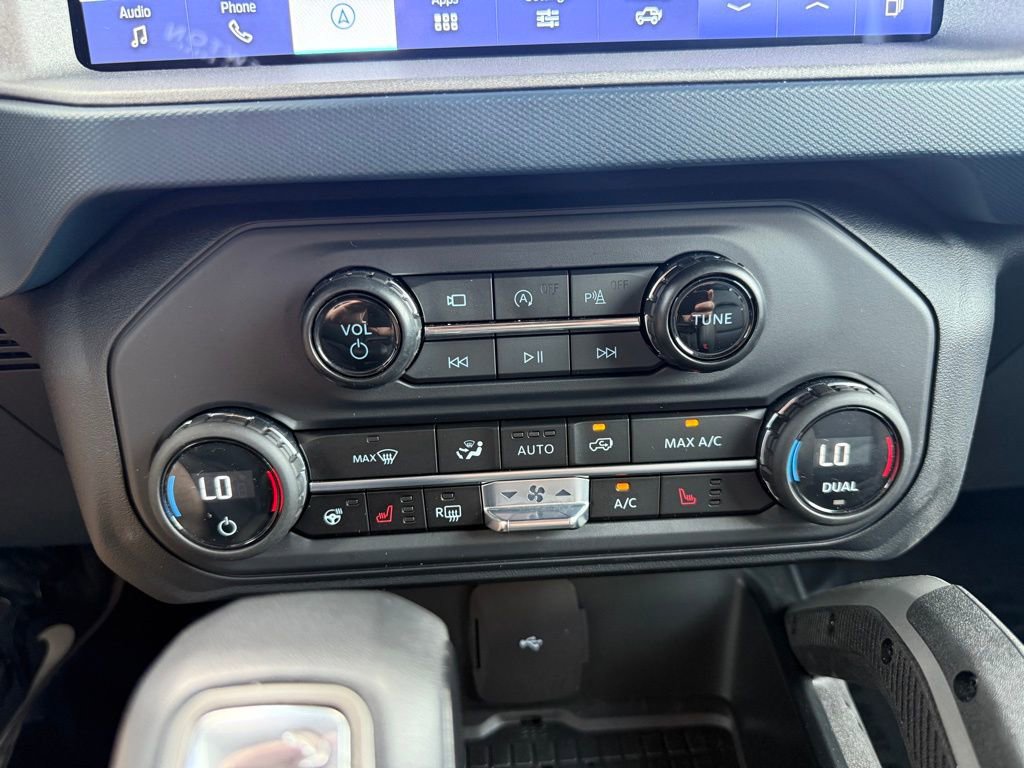 Used 2024 Ford Bronco Outer Banks image 31