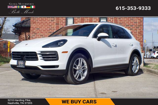 Used 2023 Porsche Cayenne image 1