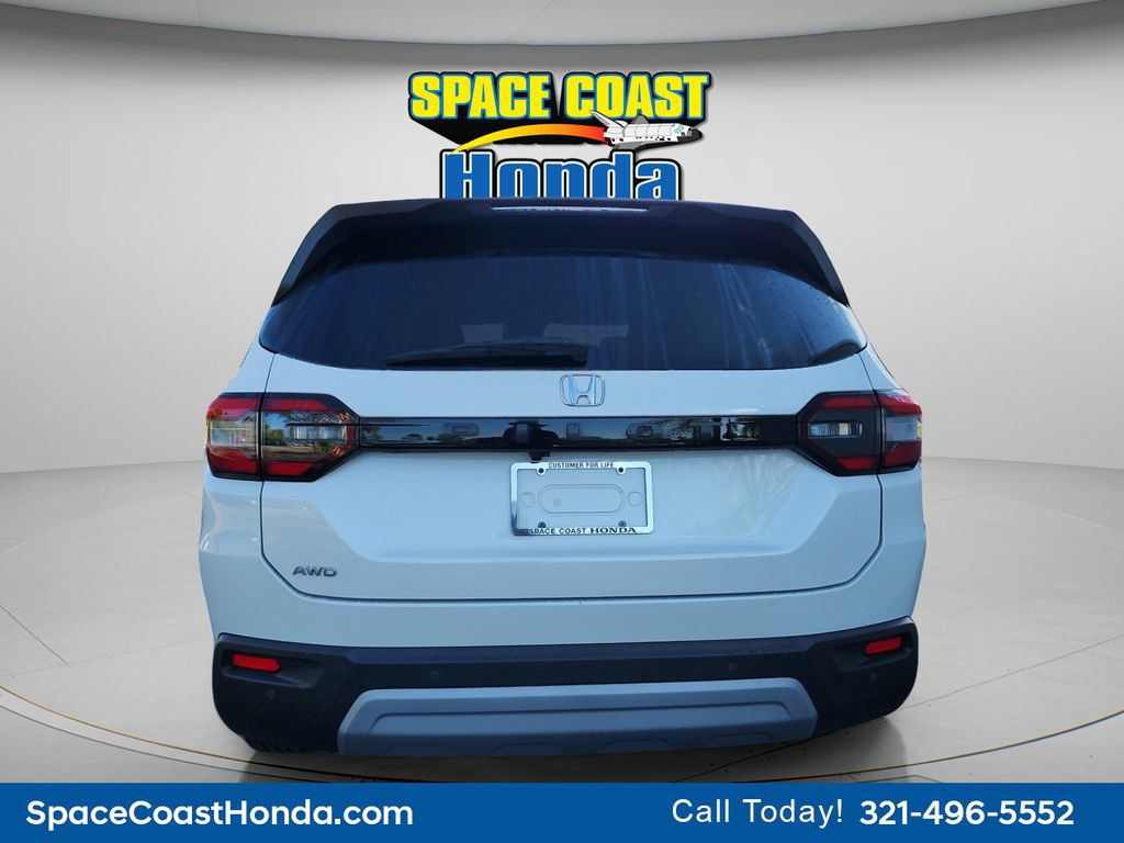 Used 2025 Honda Pilot EX-L image 4