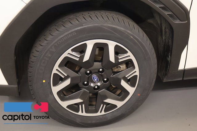 Used 2025 Subaru Forester Premium AWD/4WD image 7