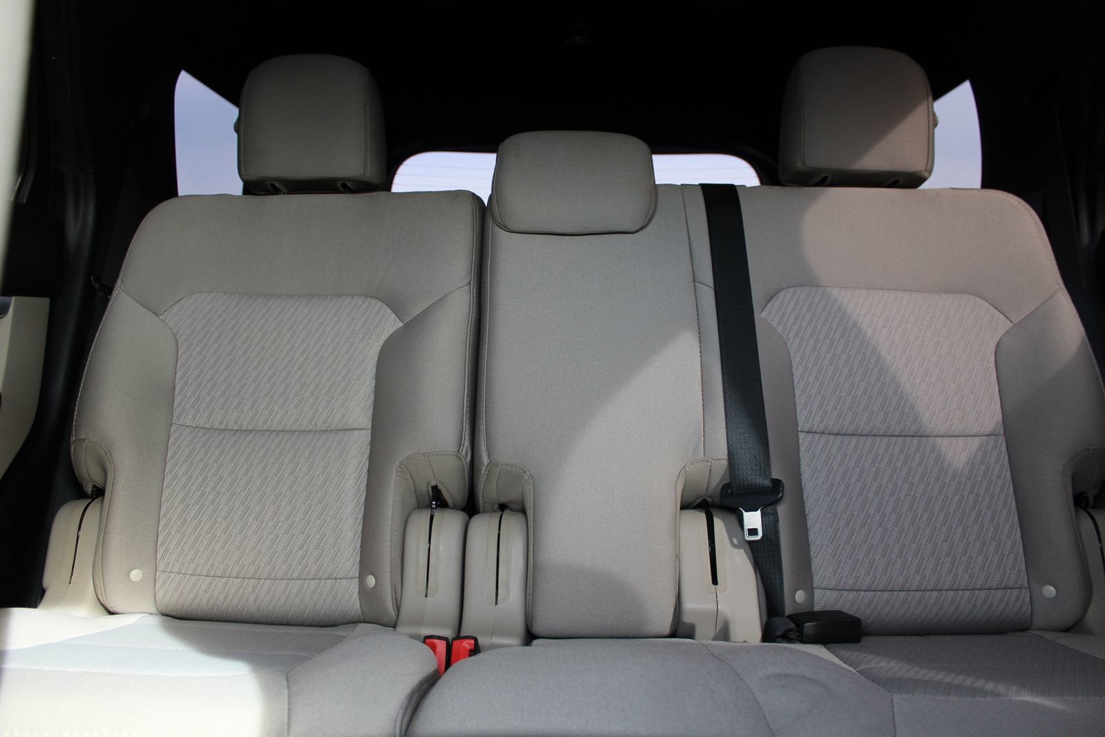 Used 2019 Ford Explorer 4WD w/ Class III Trailer Tow Package image 13