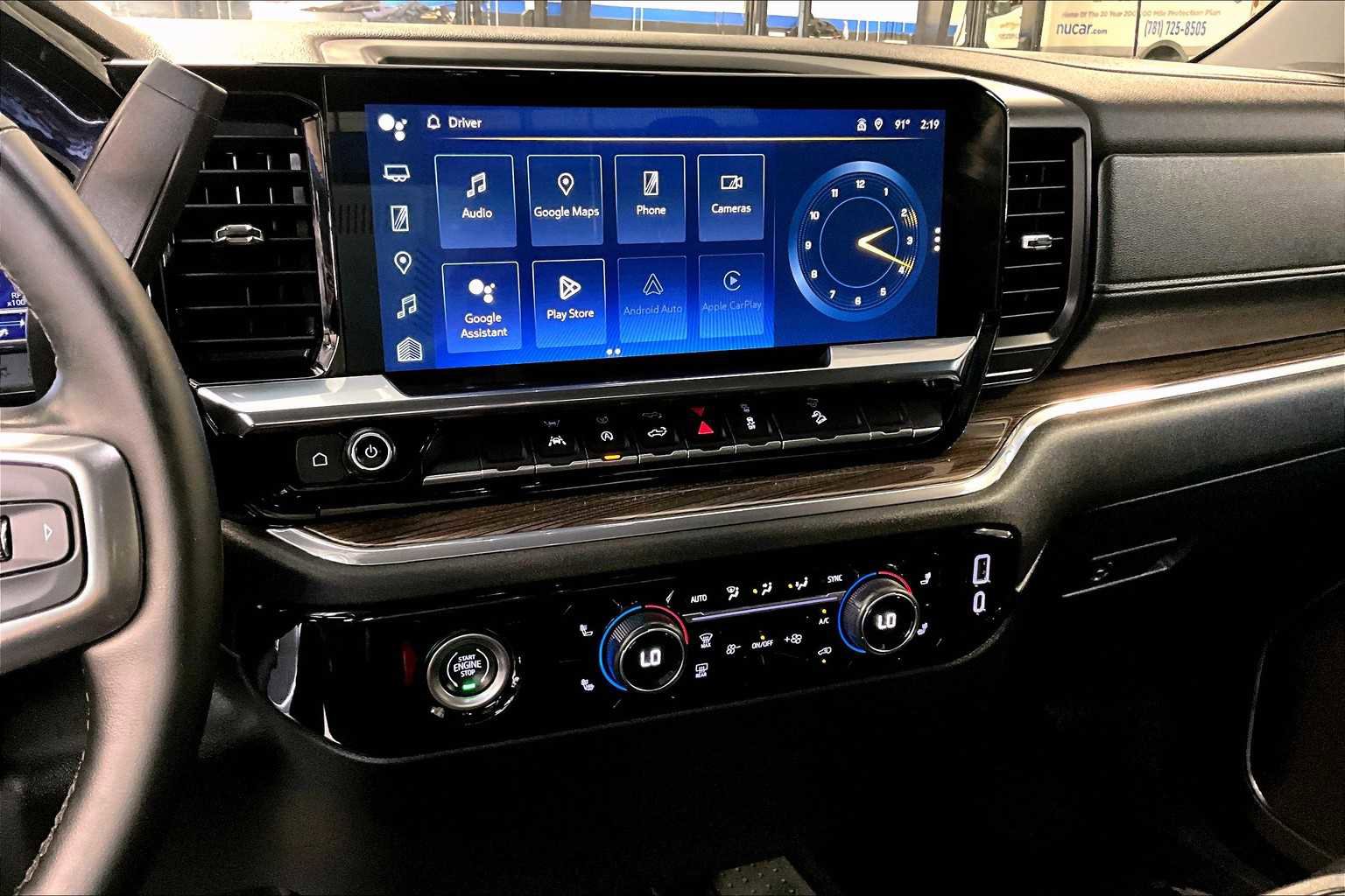 Used 2024 Chevrolet Silverado 1500 RST w/ Z71 Off-Road Package image 18