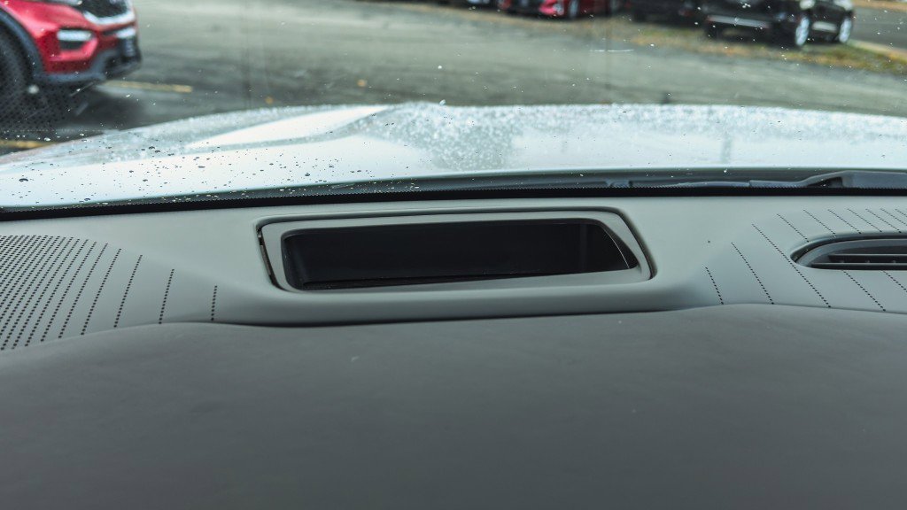 Used 2022 Cadillac Escalade ESV Sport Platinum w/ Heavy-Duty Trailer Package image 76