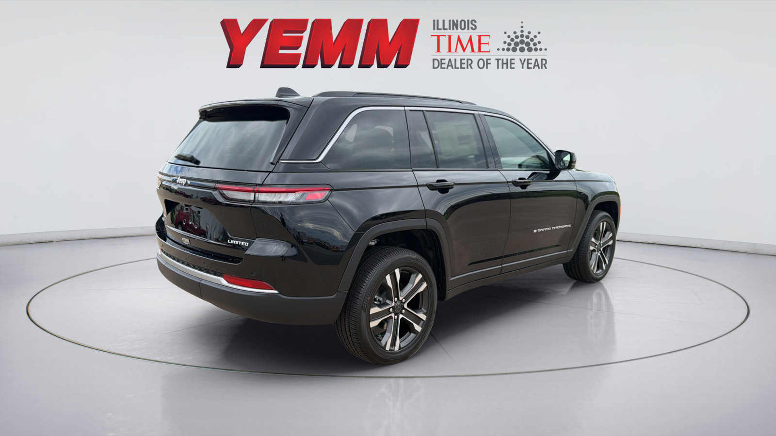 New 2027 Jeep Grand Cherokee Limited w/ Trailer Tow Package AWD/4WD image 8