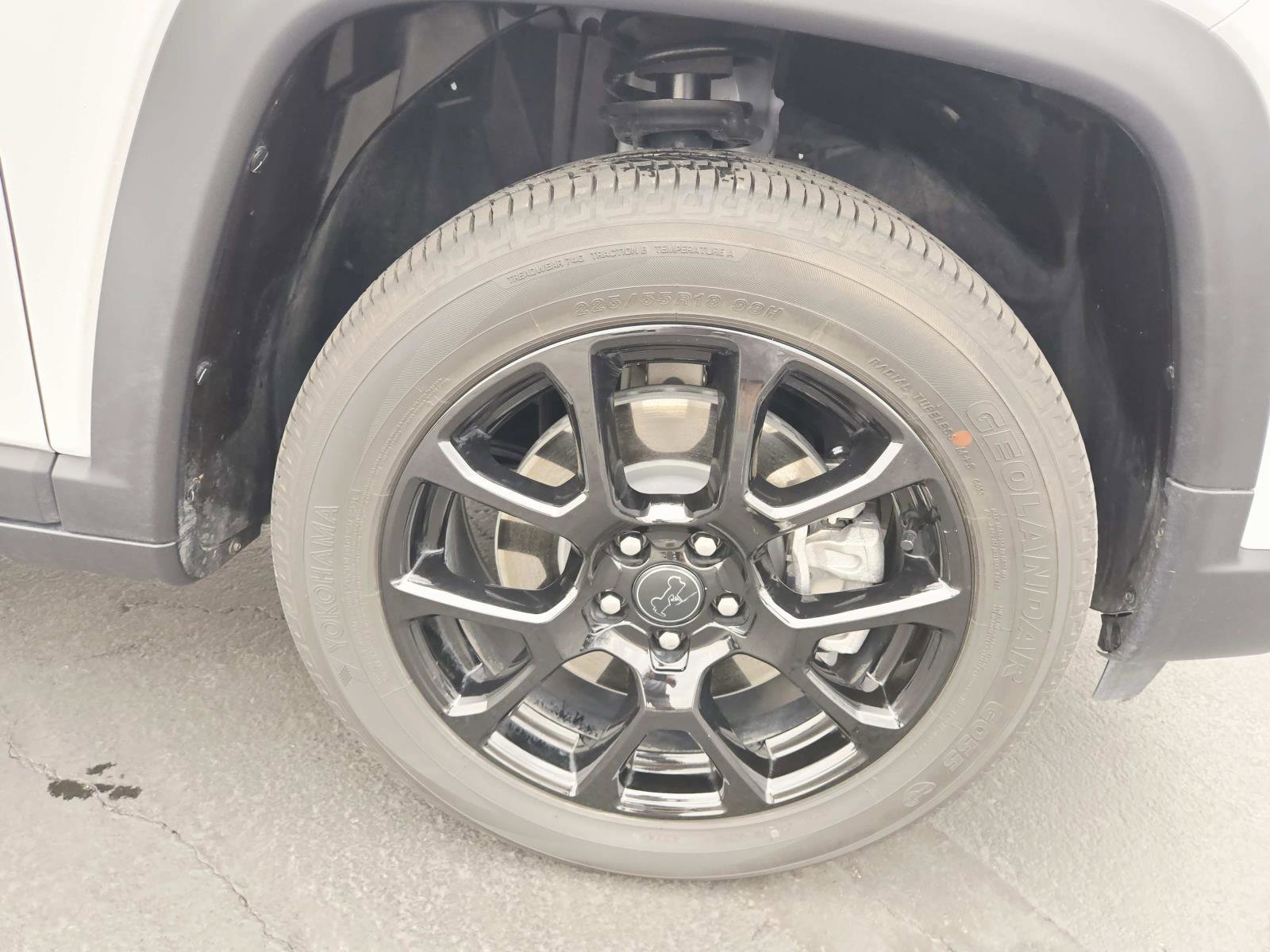 Used 2025 Jeep Compass Latitude w/ Altitude Special Edition image 17