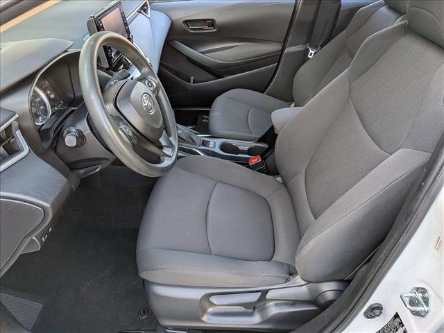 Used 2022 Toyota Corolla LE image 16