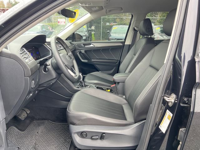 Used 2022 Volkswagen Tiguan SE image 18