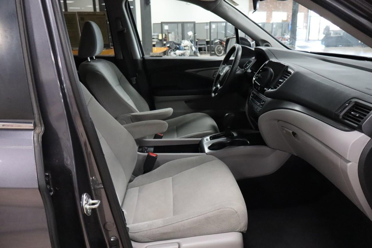 Used 2019 Honda Pilot EX image 25