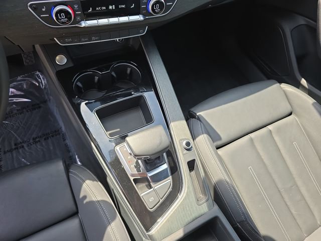 Used 2020 Audi A4 2.0T Premium w/ Convenience Package image 27