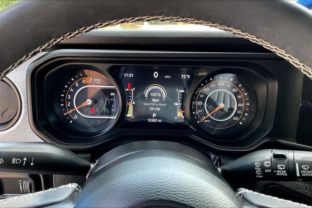 Used 2025 Jeep Wrangler Unlimited Sport AWD/4WD image 15
