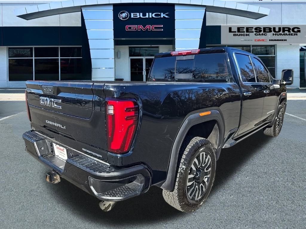Used 2024 GMC Sierra 2500 Denali Ultimate image 7