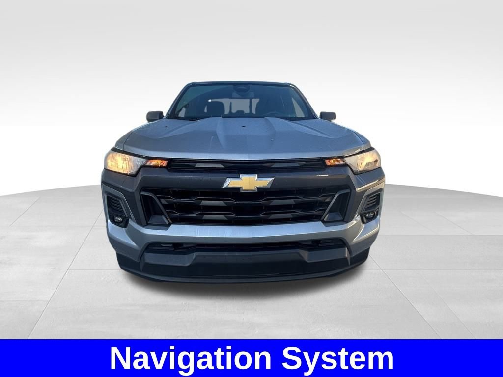 Used 2023 Chevrolet Colorado LT w/ LT Convenience Package II image 8